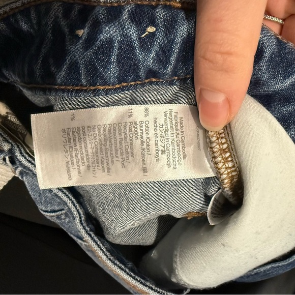 Madewell The Tall Curvy Perfect Vintage Jean in Heathcote Wash - Picture 9 of 12